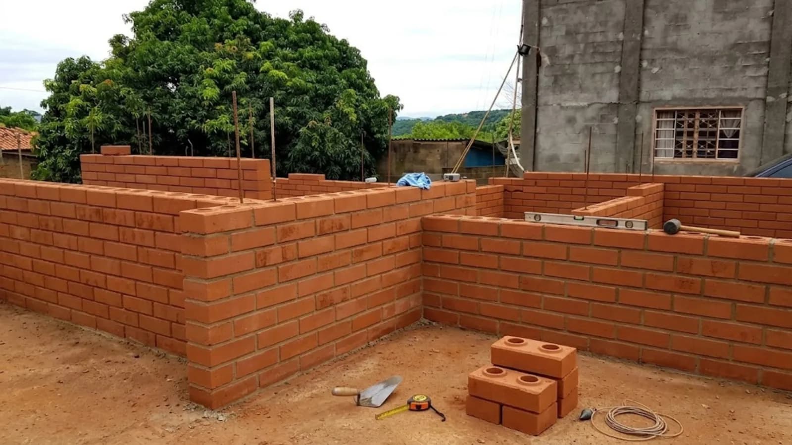 Tipo 3: Sapata isolada (em pontos específicos)